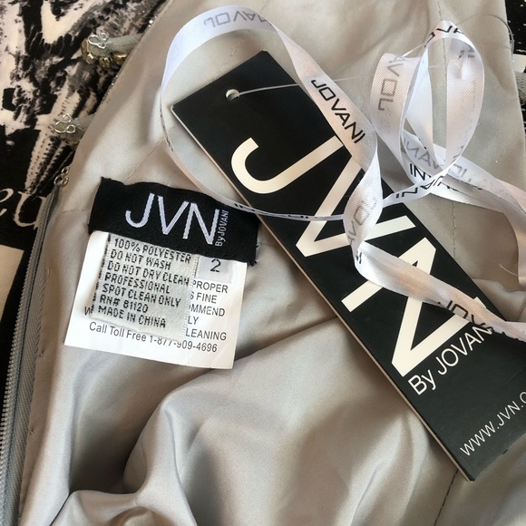 NEW JOVANI JVN SZ 2 SILVER JEWELED DEEP V FORMAL EVENING GOWN - Picture 14 of 16